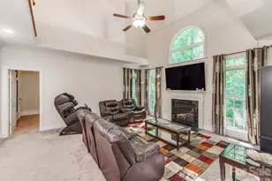 10145 Stewarton Ln NW, Charlotte, NC 28269 - Photo 9