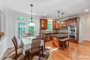 10145 Stewarton Ln NW, Charlotte, NC 28269 - Photo 11