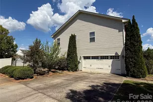 105 Jobe Dr, Statesville, NC 28677 - Photo 3