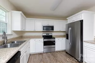 2246 Pacer Dr, Lancaster, SC 29720 - Photo 5