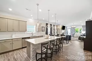8415 Dumphries Dr, Huntersville, NC 28078 - Photo 5