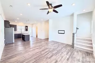 9431 Ainslie Downs St, Charlotte, NC 28273 - Photo 3