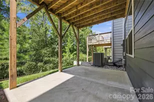 10447 Glenmere Crk Cir, Charlotte, NC 28262 - Photo 9
