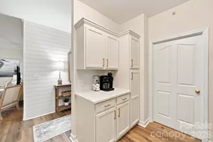 16316 Redstone Mountain Ln, Charlotte, NC 28277 - Photo 9