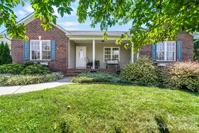 4391 33rd Street Lane NE, Hickory, NC 28601 - Photo 1