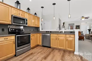 9247 Elrose Pl, Charlotte, NC 28277 - Photo 15