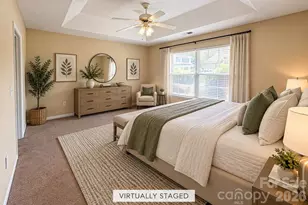 2412 Smugglers Ct, Charlotte, NC 28216 - Photo 3