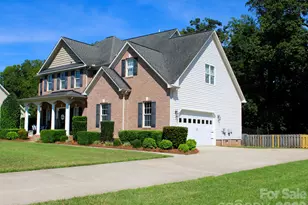 1058 N Lilac Ln, Salisbury, NC 28147 - Photo 3
