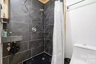678 Forest Lake Heights Dr, Nebo, NC 28761 - Photo 19