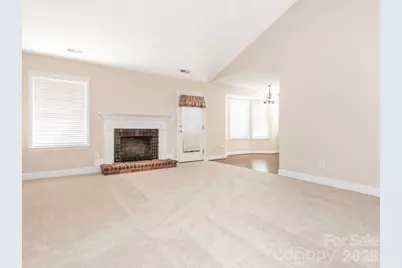 8415 Quail Hollow Drive, Harrisburg, NC 28075 - Photo 5