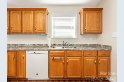 8415 Quail Hollow Drive, Harrisburg, NC 28075 - Photo 13