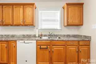 8415 Quail Hollow Dr, Harrisburg, NC 28075 - Photo 13