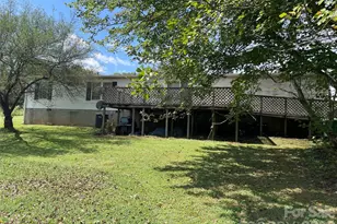 112 Flake Rd, Harmony, NC 28634 - Photo 11