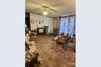 112 Flake Road, Harmony, NC 28634 - Photo 5