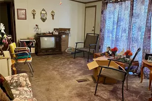 112 Flake Rd, Harmony, NC 28634 - Photo 5