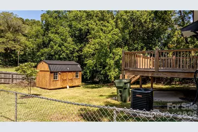 111 N Clay Street, Lowell, NC 28098 - Photo 21