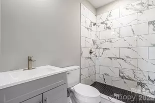 111 N Clay St, Lowell, NC 28098 - Photo 15