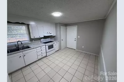 99 N McGinnis Place, Mount Holly, NC 28120 - Photo 7