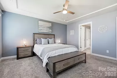 2010 Red Ash Drive, Charlotte, NC 28215 - Photo 19