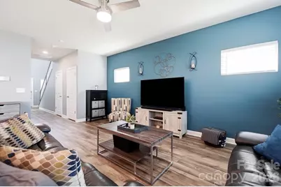 2010 Red Ash Drive, Charlotte, NC 28215 - Photo 13