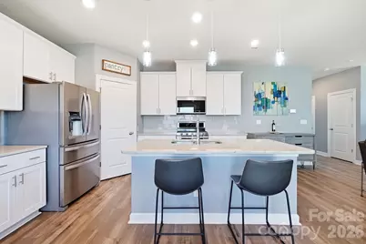 2010 Red Ash Drive, Charlotte, NC 28215 - Photo 7