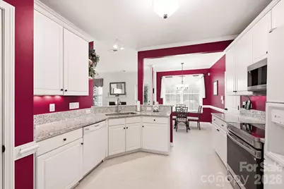 10018 Glencrest Drive, Huntersville, NC 28078 - Photo 9