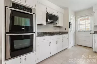 6408 Spring Garden Lane, Charlotte, NC 28213 - Photo 7