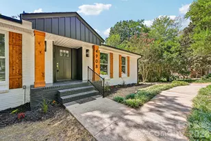 4908 Zephyr Ln, Charlotte, NC 28209 - Photo 3