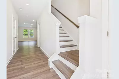 105 Dilling Street N #04, Kings Mountain, NC 28086 - Photo 3