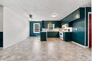 3490 Greentree Acres Rd, Valdese, NC 28690 - Photo 7