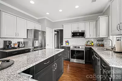 7024 Saranac Lane, Charlotte, NC 28105 - Photo 11