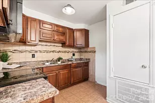 2220 Yorkhills Dr, Charlotte, NC 28217 - Photo 13