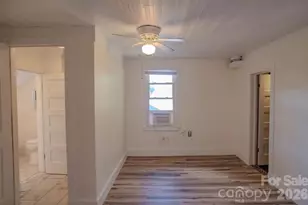 401 8th St, Spencer, NC 28159 - Photo 27