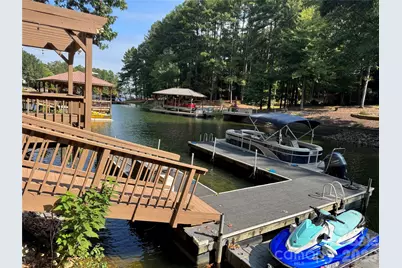 9040 Fair Oak Drive, Sherrills Ford, NC 28673 - Photo 17