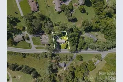 1450 Howard Gap Road, Hendersonville, NC 28792 - Photo 33