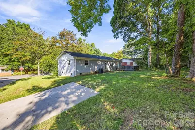 428 E McLelland Avenue, Mooresville, NC 28115 - Photo 23