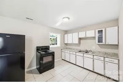 428 E McLelland Avenue, Mooresville, NC 28115 - Photo 13