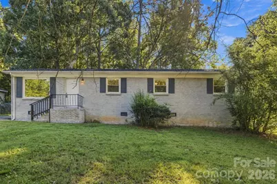 428 E McLelland Avenue, Mooresville, NC 28115 - Photo 1