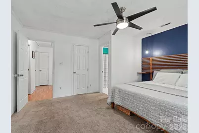 7239 Lockmont Drive, Charlotte, NC 28212 - Photo 23