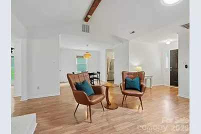 7239 Lockmont Drive, Charlotte, NC 28212 - Photo 7