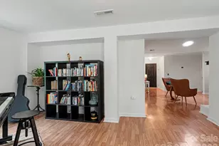 7239 Lockmont Dr, Charlotte, NC 28212 - Photo 19