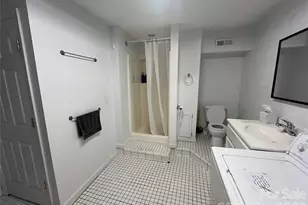200 Courtland Pl, Asheville, NC 28801 - Photo 29