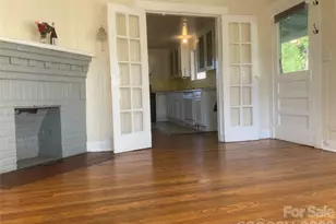 200 Courtland Pl, Asheville, NC 28801 - Photo 35
