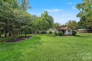 1085 Merrywood Dr, Newton, NC 28658 - Photo 31