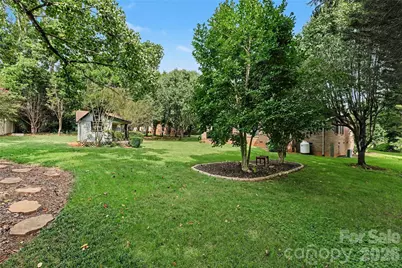 1085 Merrywood Drive, Newton, NC 28658 - Photo 35