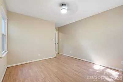 609 Old Farm Road, Statesville, NC 28625 - Photo 27