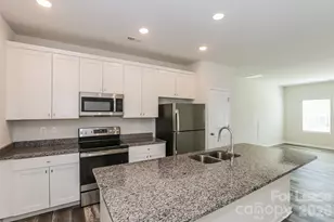109 Dogwood Vlg Trl, Mooresville, NC 28115 - Photo 9