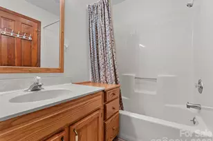 220 Wingfield Way, Brevard, NC 28712 - Photo 33