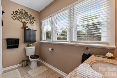 448 1st Street SW, Hickory, NC 28602 - Photo 23
