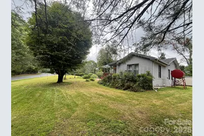 74 Vaughn Road, Spruce Pine, NC 28777 - Photo 3